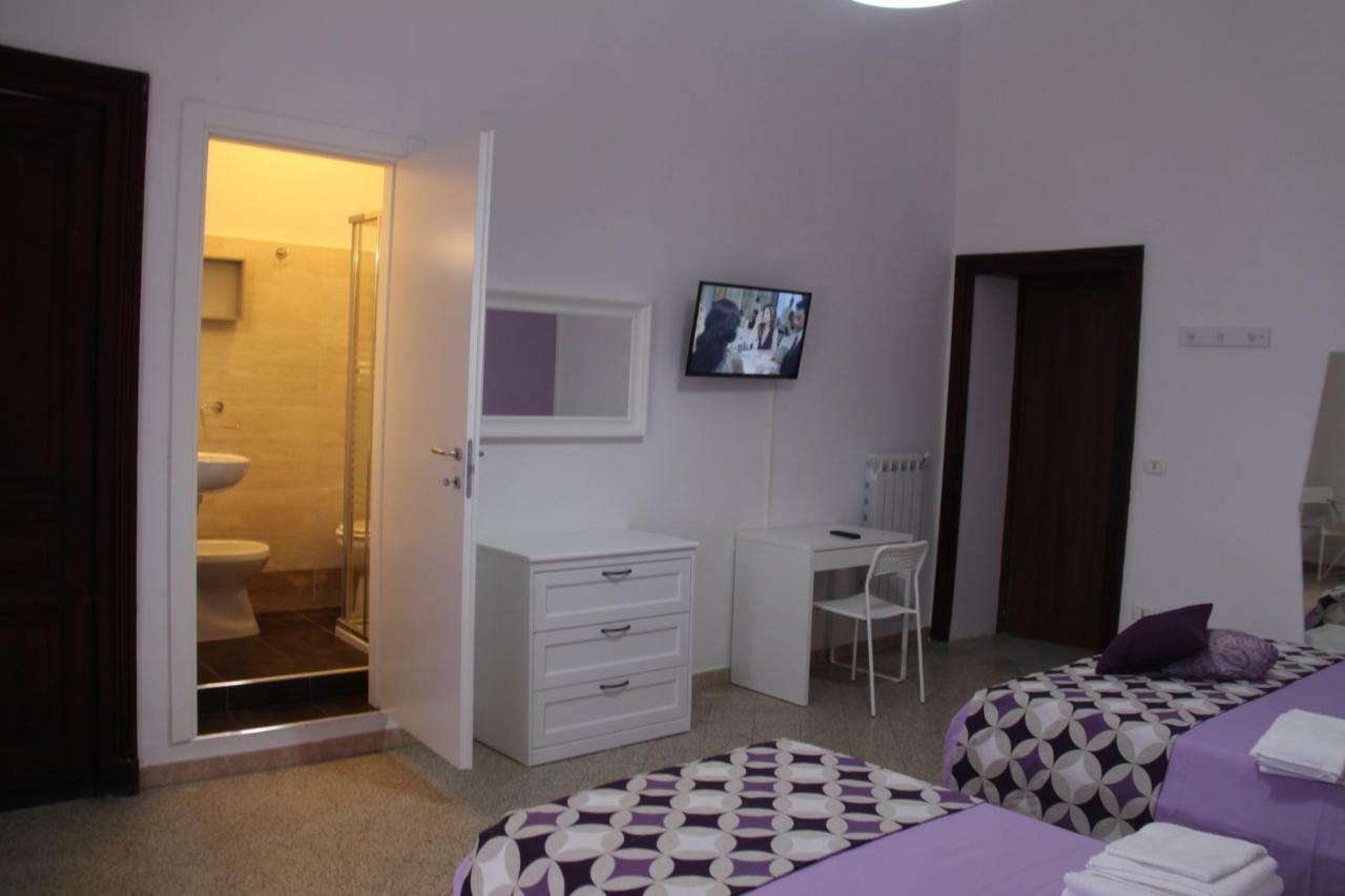 B&B Le Porte Di Napoli Εξωτερικό φωτογραφία