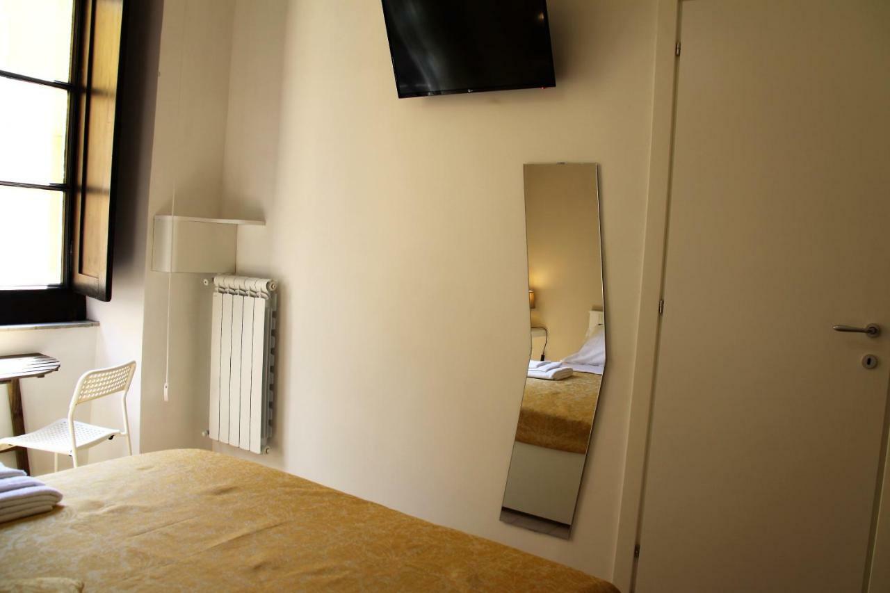 B&B Le Porte Di Napoli Εξωτερικό φωτογραφία